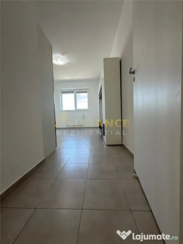 Metalurgiei 2 camere cu boxa si 2 parcari gata de mutare