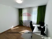 Apartament deosebit cu curte interioara privata – Zonă...
