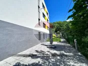 Apartament deosebit cu curte interioara privata – Zonă...