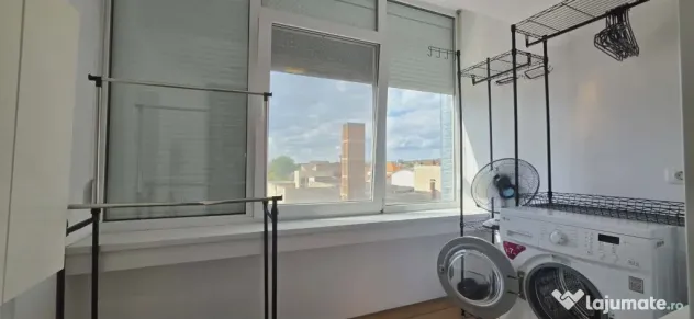 Apartament exclusivist 4 camere de vânzare, central, pietonal