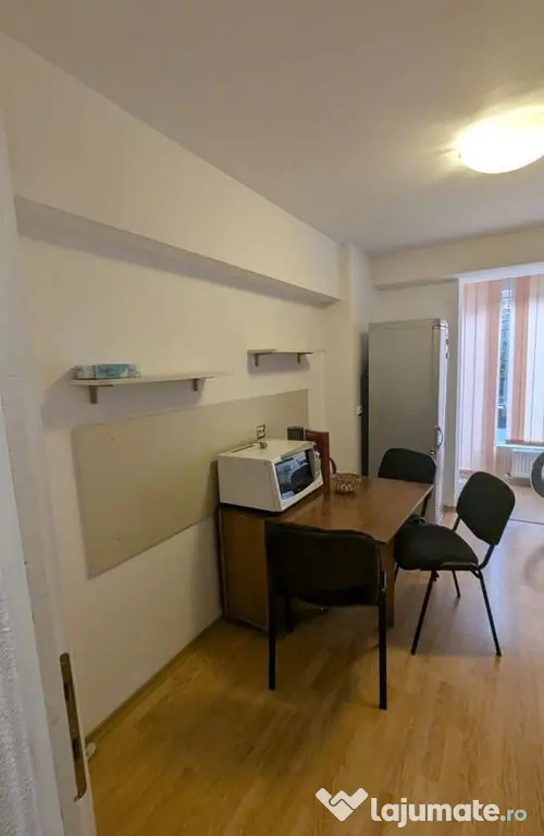 De inchiriat apartament cu 3 camere, Mazepa 1 la BR-uri, ...