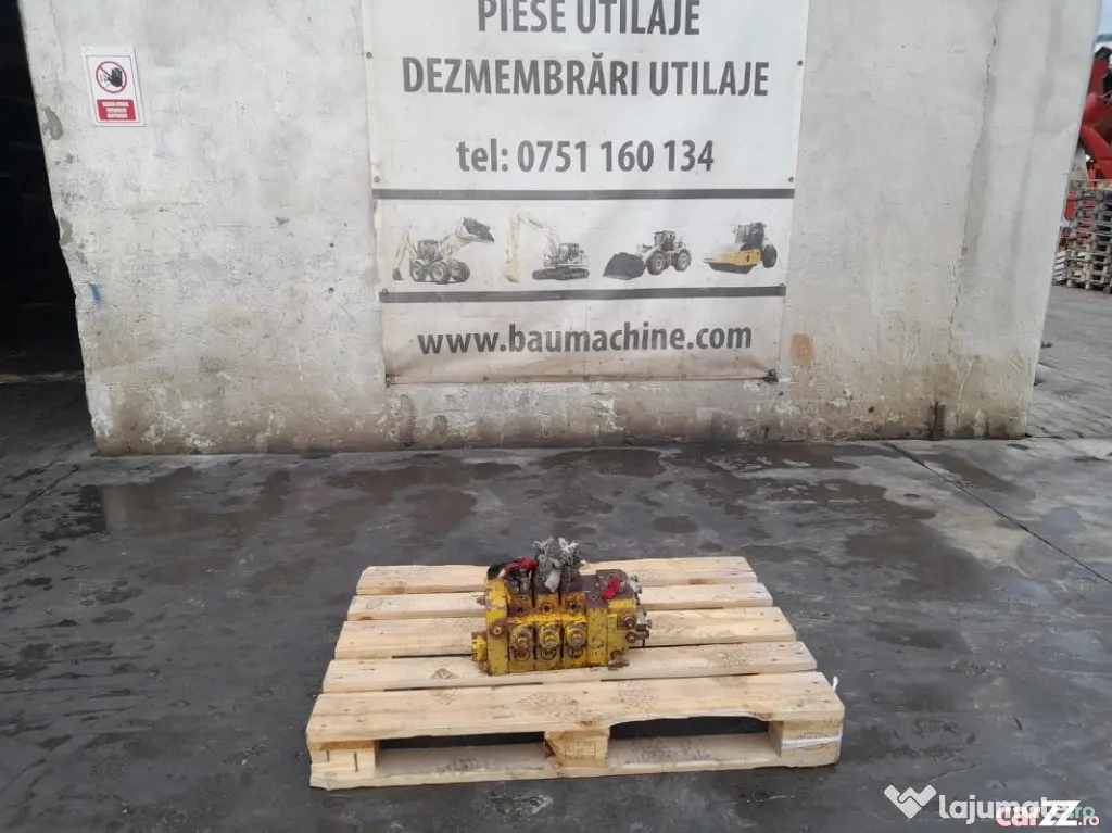 Distribuitor hidraulic buldozer Liebherr PR712
