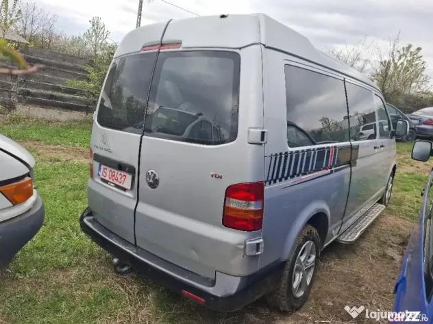 Vw transporter t5, an 2008, 2.5tdi, 8 locuri = rate cu buletinul