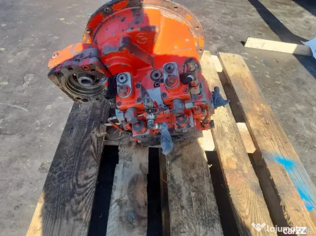 Pompă hidraulică OK 3748642 pentru excavator pe roti OK MH PLUS