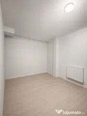 Spațiu comercial ultracentral, 6 încăperi + 2 băi – pr 