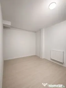 Spațiu comercial ultracentral, 6 încăperi + 2 băi – pr