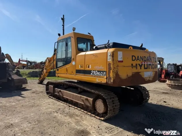 Cilindru hidraulic excavator Hyundai Robex R 210