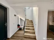 Casă modernă P+1 de vânzare 