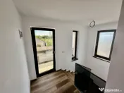 Casă modernă P+1 de vânzare 