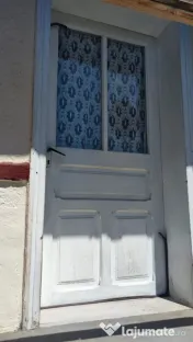 Casă bătrânească în Davideni – curte generoasă de 2. 