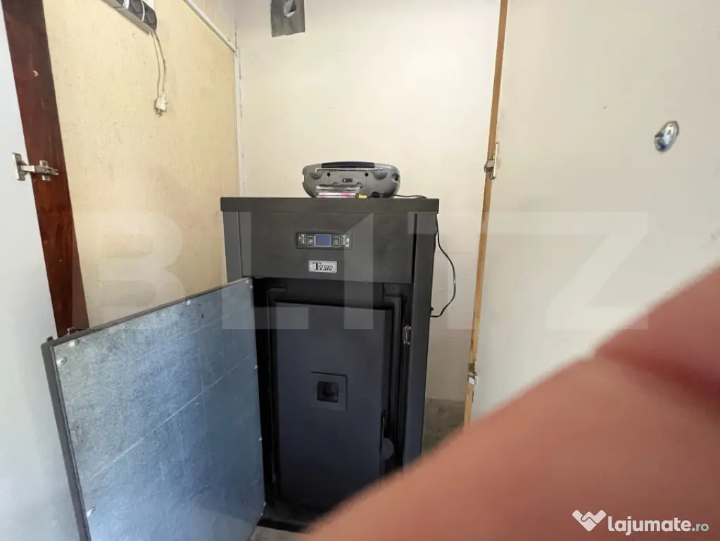 Vand casa in Paleu, intr-o zona linistita