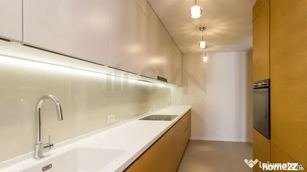 Apartament 4 camere I 275 mp I Parcare subterana I De inc...
