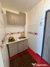 Garsonieră gata de mutare sau închiriere zona CET, Constan