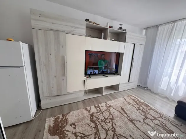 Garsonieră gata de mutare sau închiriere zona CET, Constan