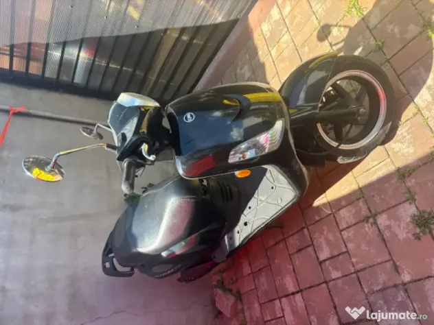 Scuter Piaggio Liberty de 50