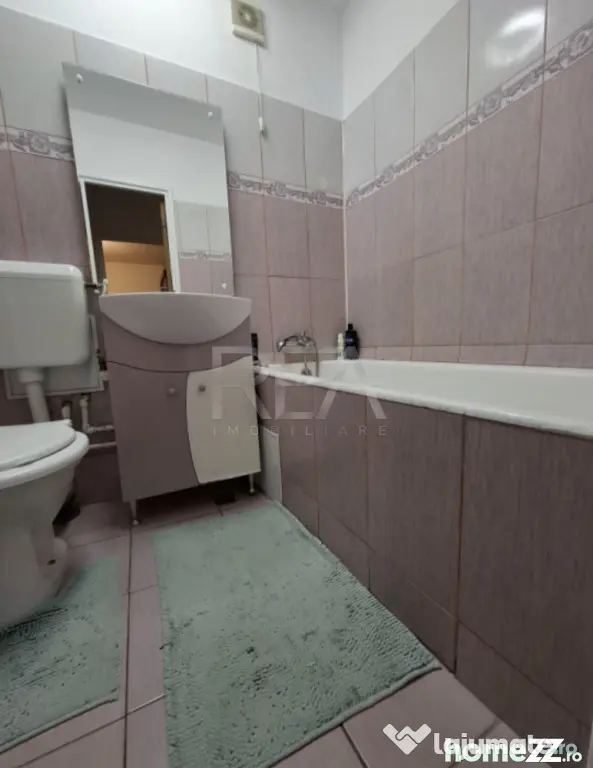 3 camere, P/4, 66mp, anvelopat-Drumul Taberei - Bucuresti (Bucuresti-Ilfov)