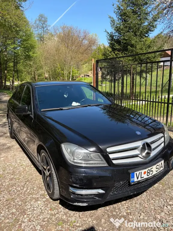 Mercedes C220 CDI Avantgarde 2010 - 174 CP, Diesel