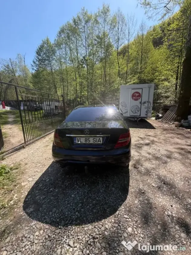 Mercedes C220 CDI Avantgarde 2010 - 174 CP, Diesel