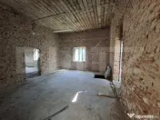 Spațiu comercial de vanzare,244mp,zona de centru in Ardud