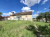 Spațiu comercial de vanzare,244mp,zona de centru in Ardud