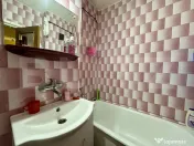 Apartament 2 camere decomandate, potențial excelent, zona