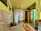 Apartament 2 camere decomandate, potențial excelent, zona