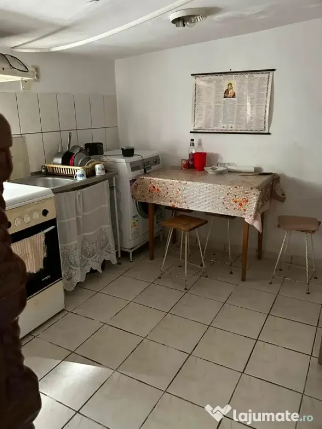 Comision Zero - Casa 3 camere Indiviziune - strada Grivitei