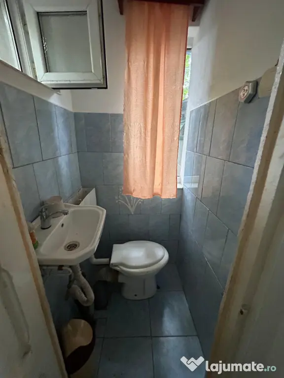 Comision Zero - Casa 3 camere Indiviziune - strada Grivitei