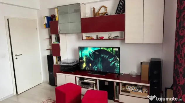 Apartament spatios 3 camere| Decomandat| Balcon 6 mp | Tractorul