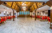 Spațiu comercial, alimentație publică, 1.100 mp - Mănă? 