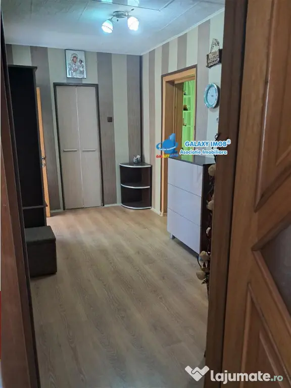DE APARTAMENT CU 3 CAMERE MODERN BRADU