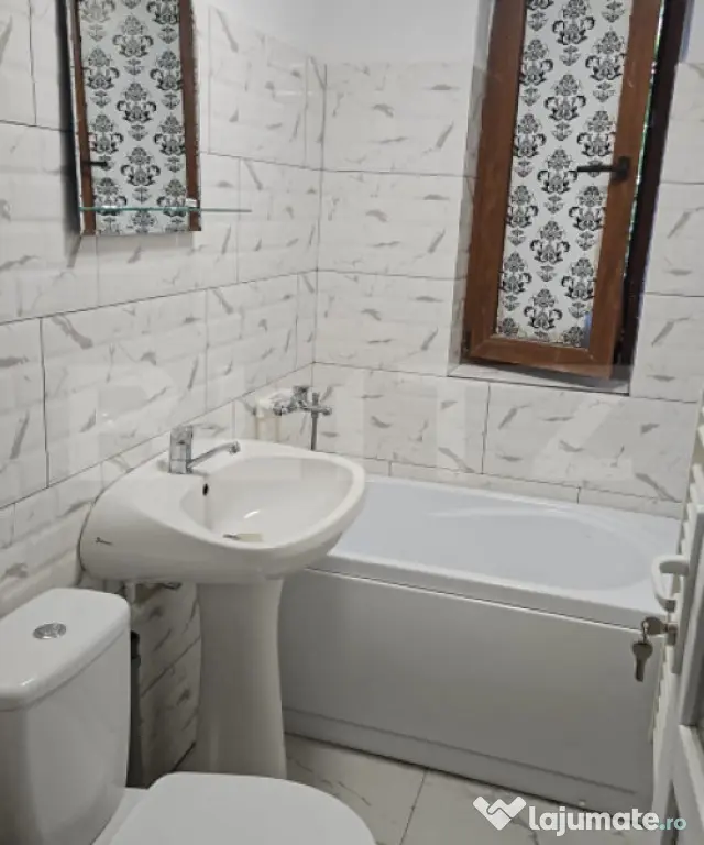 Apartament de inchiriat, cu 2 camere, 40 mp, zona 9 Mai
