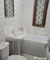 Apartament de inchiriat, cu 2 camere, 40 mp, zona 9 Mai