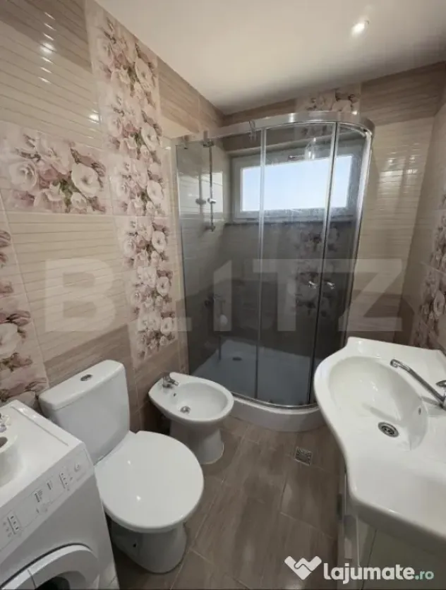 Apartament cu 2 camere, 54 mp, parcare subterana, Golden Tul