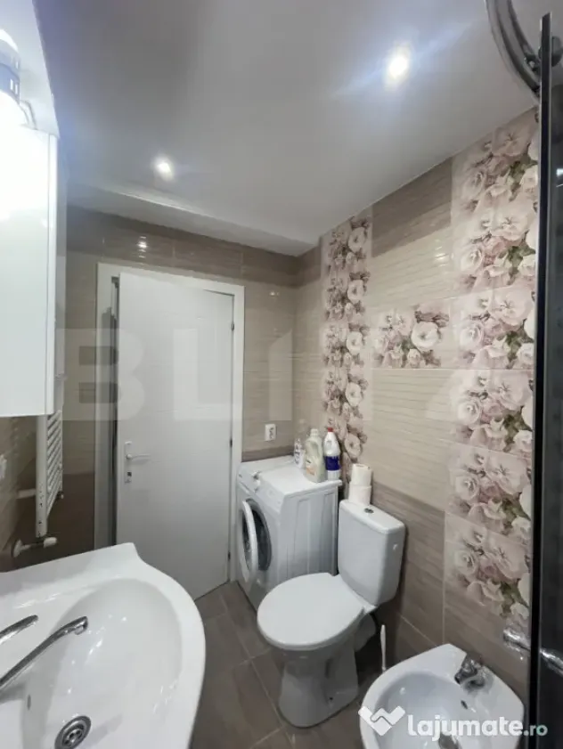 Apartament cu 2 camere, 54 mp, parcare subterana, Golden Tul