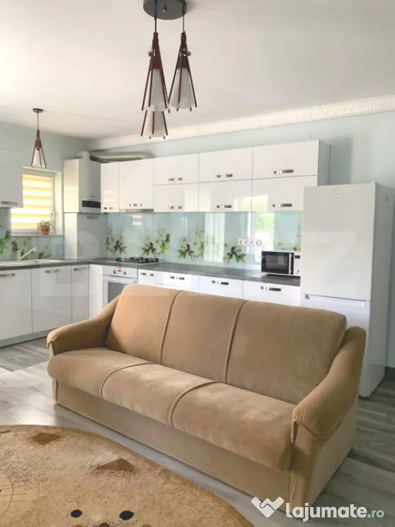 Apartament cu 2 camere, 54 mp, parcare subterana, Golden Tul