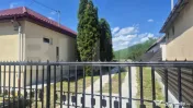 Casa cu 3 camere, 200 mp, teren 3286 mp, localitatea Jankmaj