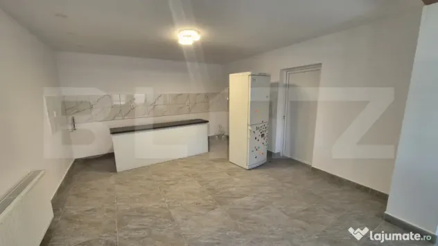 Casa cu 3 camere, 200 mp, teren 3286 mp, localitatea Jankmaj