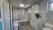 Casa cu 3 camere, 200 mp, teren 3286 mp, localitatea Jankmaj