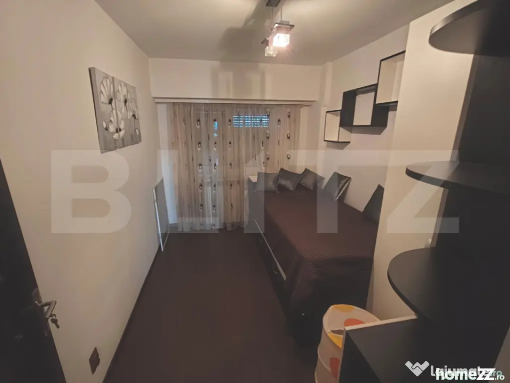 Apartament 75 mp utili, etaj 8, lift, zona Micro 11