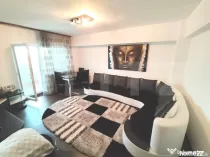 Apartament 75 mp utili, etaj 8, lift, zona Micro 11