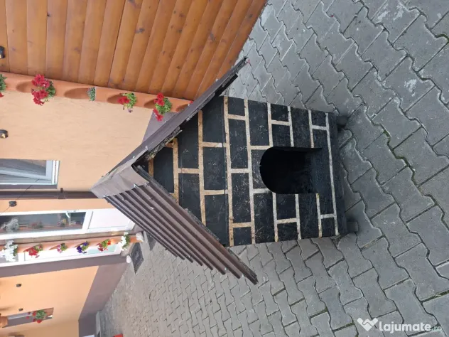 Coteț câine izolat 0724202389