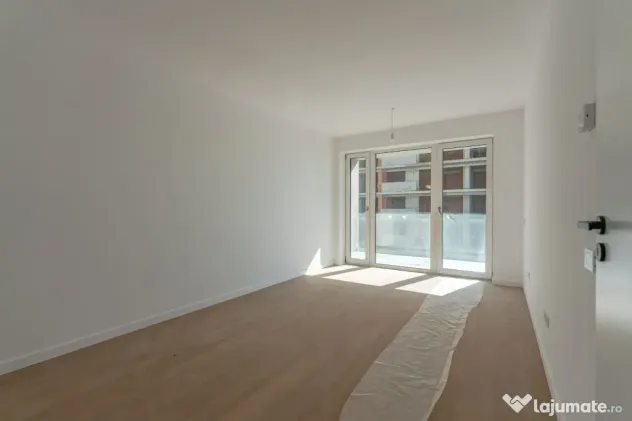 Apartament Decomandat | 53 mp utili + 10 mp balcon | Sala...