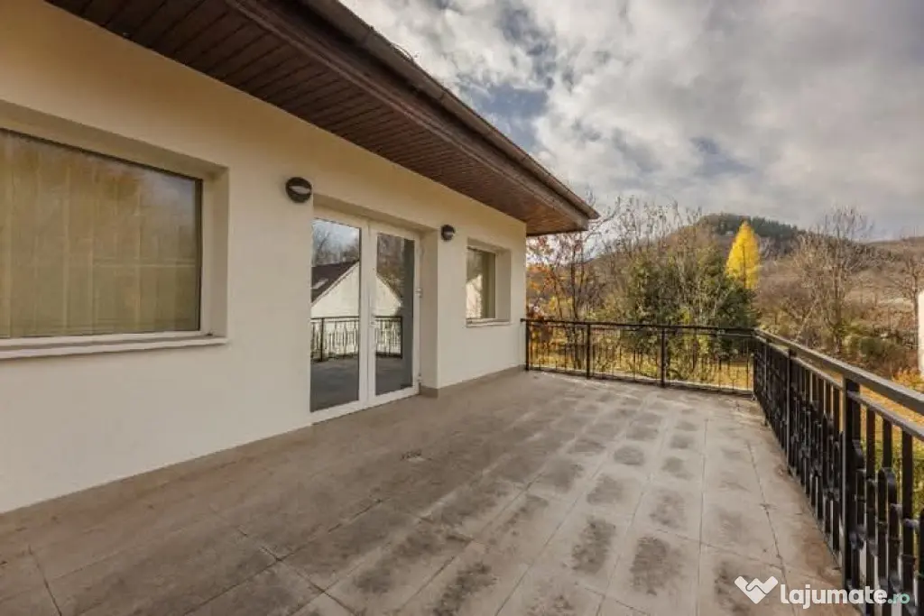 Vânzare proprietate deosebită situată în orașul Breaza