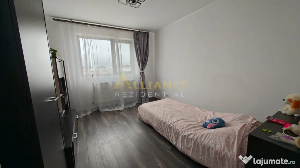 Casa cu etaj - Mobilata/utilata, gata de mutat