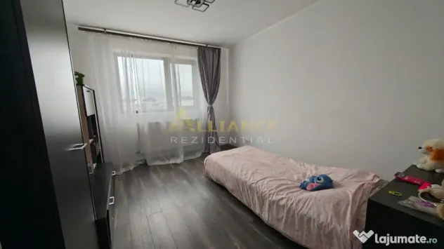 Casa cu etaj - Mobilata/utilata, gata de mutat