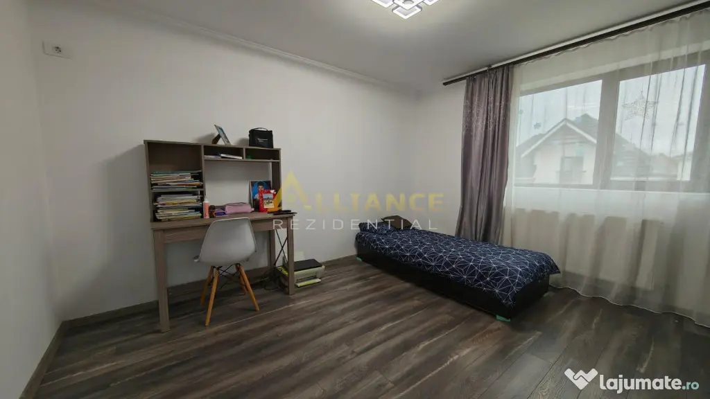 Casa cu etaj - Mobilata/utilata, gata de mutat