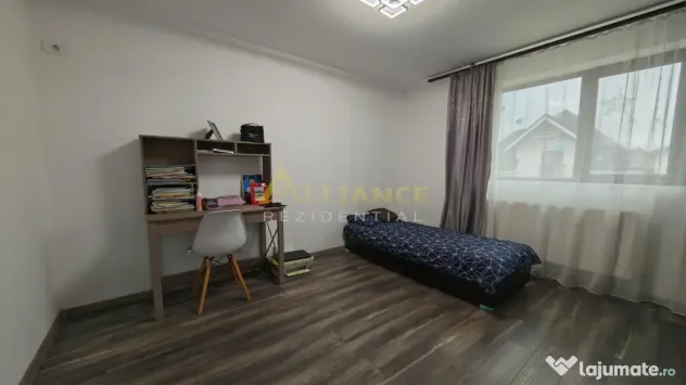 Casa cu etaj - Mobilata/utilata, gata de mutat
