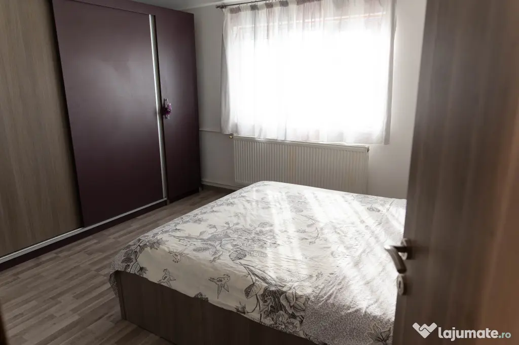 Direct Proprietar- Vând apartament 2 camere decomandat Sebastian Parc sector 5