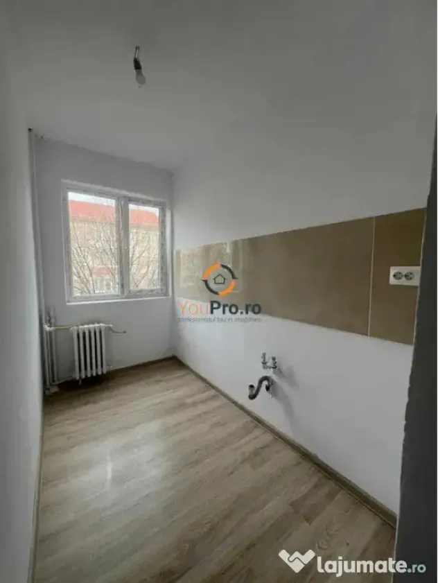 Renovat Etaj Intermediar Iulius Mall